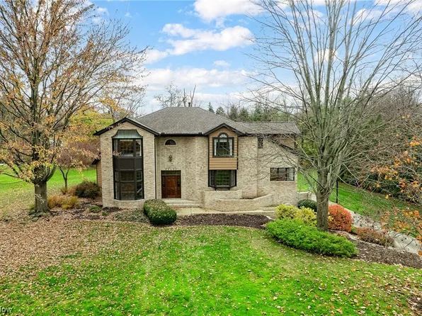 39481 Evergreen Dr, Avon, OH 44011
