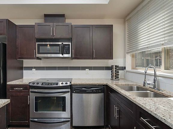 5th image of 2108 Rowland St #228