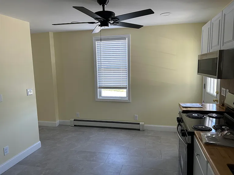 9 Elm St #A — Photo 2