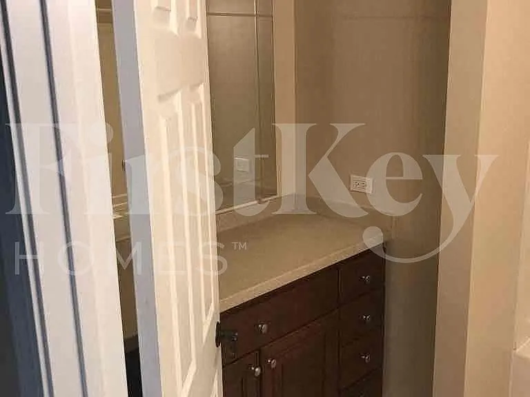 1023 Bothwell Ct — Photo 25