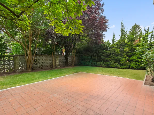 110 82nd Street image 22 of 25