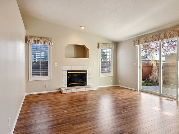 5th image of 8867 W Irving St