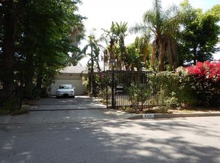 5717 Cantaloupe Ave, Van Nuys, CA 91401