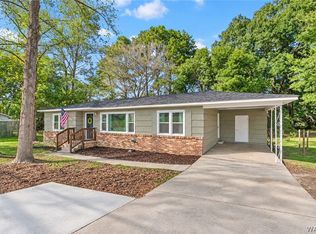 624 James I Harrison Jr Pkwy, Tuscaloosa, AL 35405