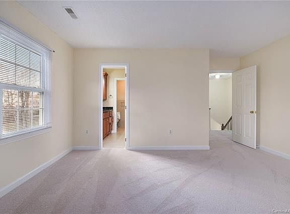4th image of 5736 Carmel Station Ave