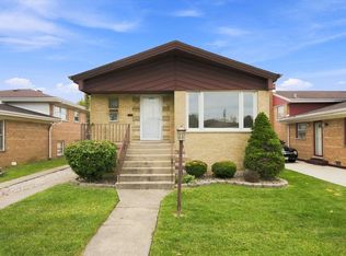 8636 S Tripp Ave, Chicago, IL 60652