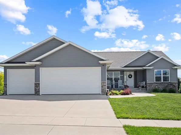 601 Valley Dr, Atkins, IA 52206