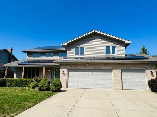 8632 Monaghan Dr, Tinley Park, IL 60487