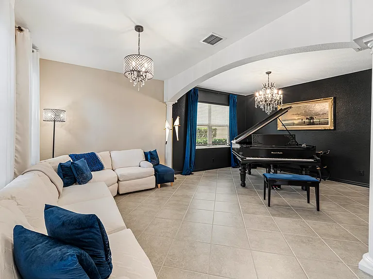 10652 Ivanhoe Ln — Photo 15