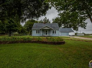 2925 NW Lower Silver Lake Rd, Topeka, KS 66618