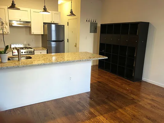 Rented by Bridge Realty | media 36