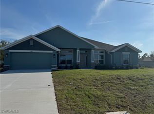 1006 NW 17th St, Cape Coral, FL 33993