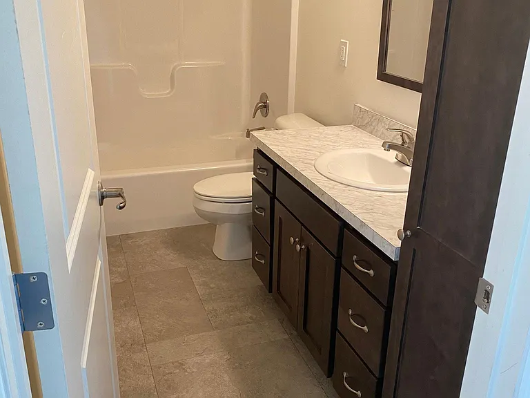132 Greenwood Ave #2 — Photo 11