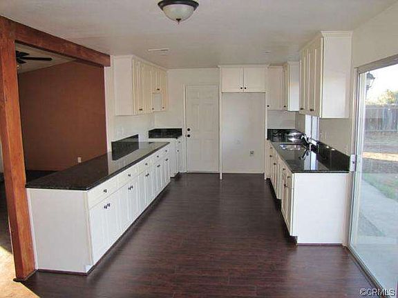 2nd image of 4555 Shetland Ln