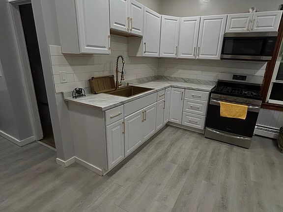 2nd image of 129 Sterling Ave #2
