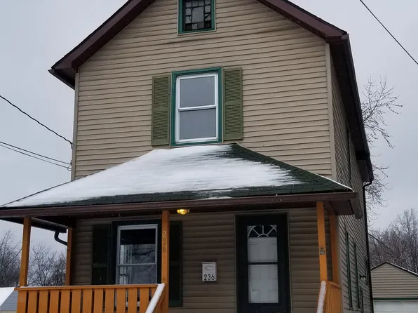 236 S Davis St SE, Girard, OH 44420