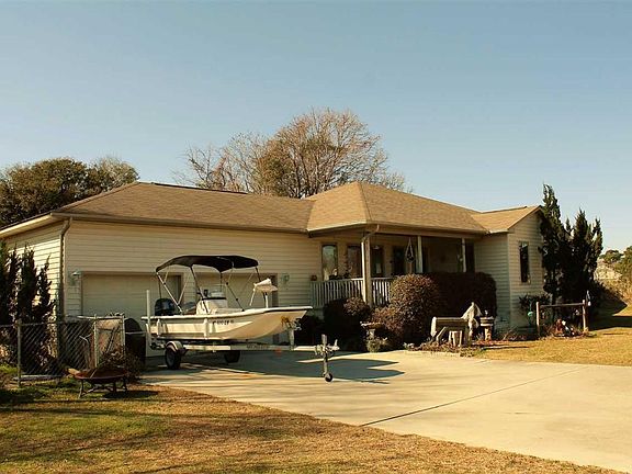 3rd image of 126 Radford Ln