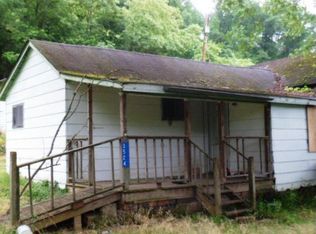 3524 McComas Rd, Barboursville, WV 25504