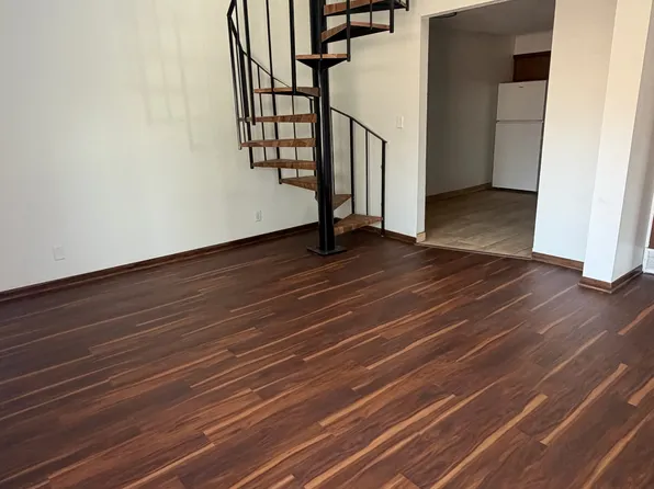 1618 S 14th St #3, Lincoln, NE 68502