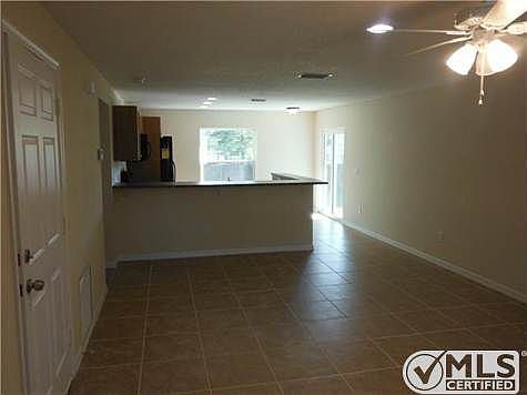 4th image of 7103 Paso Robles Blvd