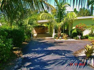 9053 SE Anstis Pl, Hobe Sound, FL 33455