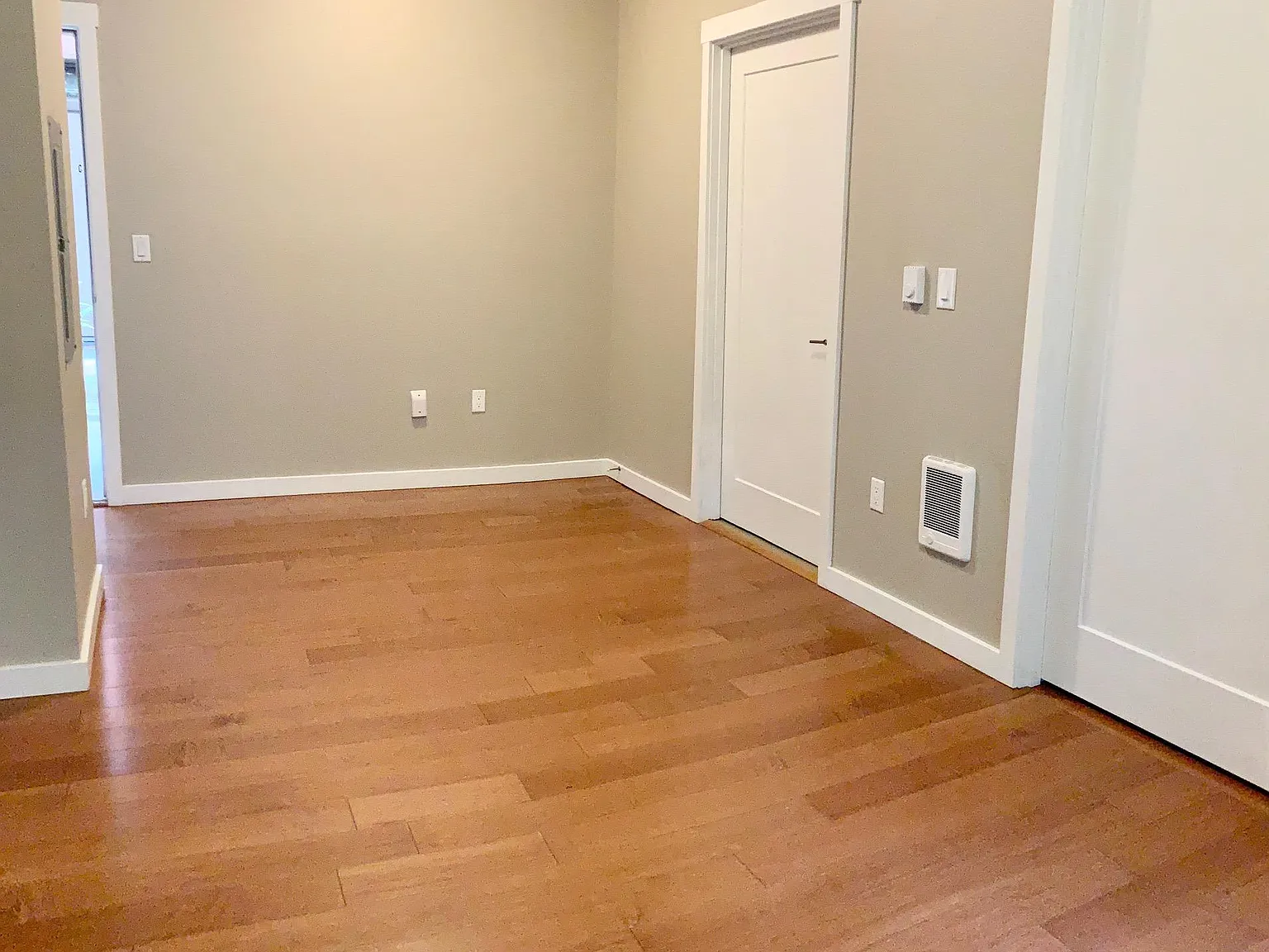 1 bed, 480 sqft, $1,295 — Photo 3