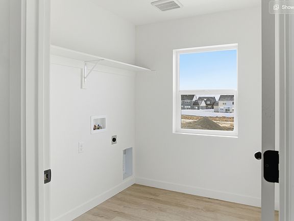 7th image of this home