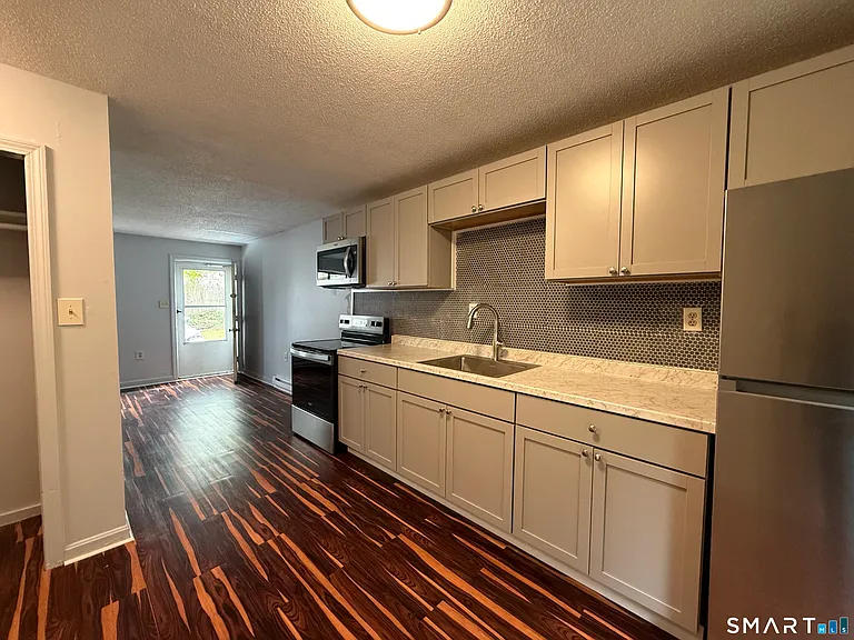 76 Summer St #4 — Photo 2