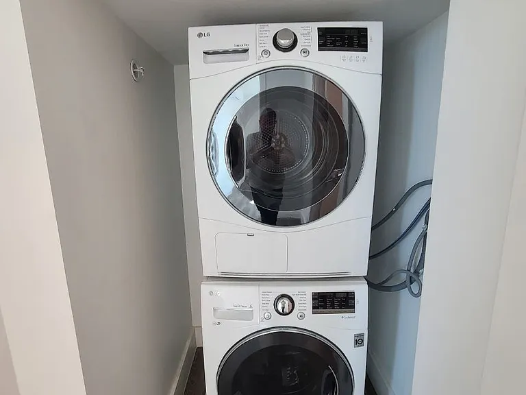 748-772 N Broad St #11G — Photo 6