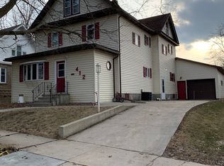 412 S Ramsey St, Caledonia, MN 55921