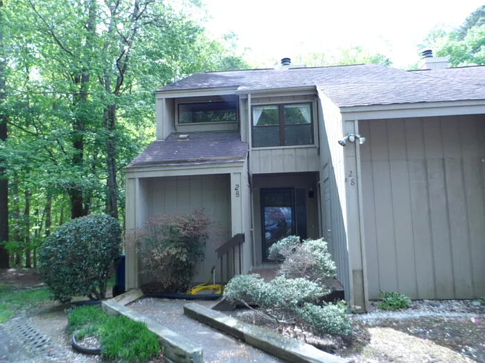 2 bed, 2.5 bath, $1,700 — Photo 1