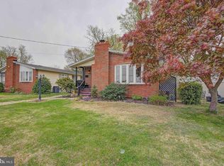 8526 Jenkins Rd, Pasadena, MD 21122