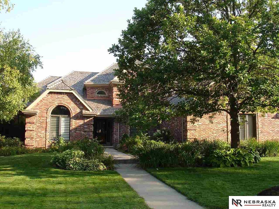 2nd image of 16261 K St