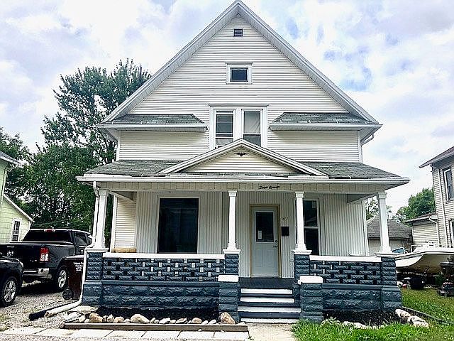 1st image of 311 E Smith St