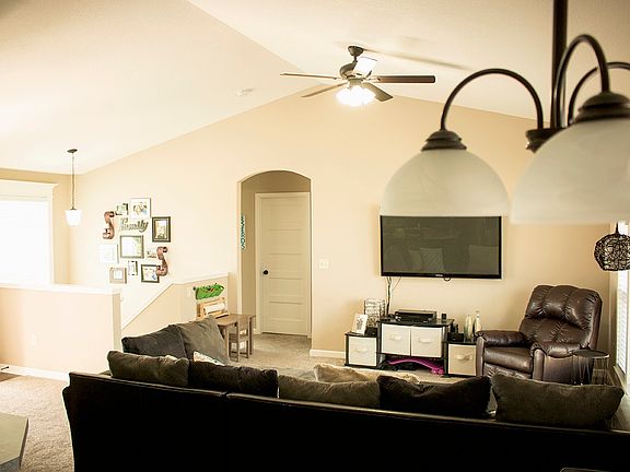 Split Floor Plan