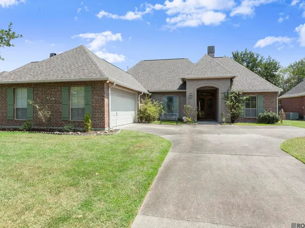13304 Old Dutchtown Ave, Gonzales, LA 70737