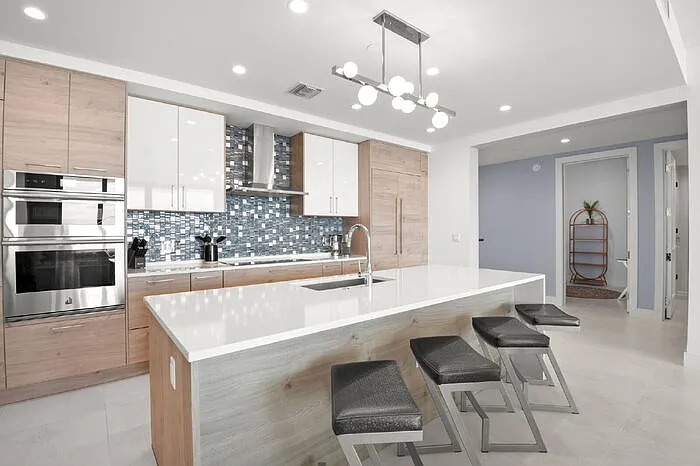 301 1st St S #2402 — Photo 9