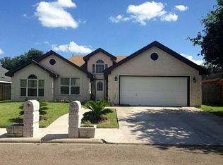 2014 Village Dr, Mission, TX 78572
