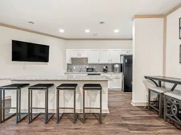 Seraphina Castle Hills