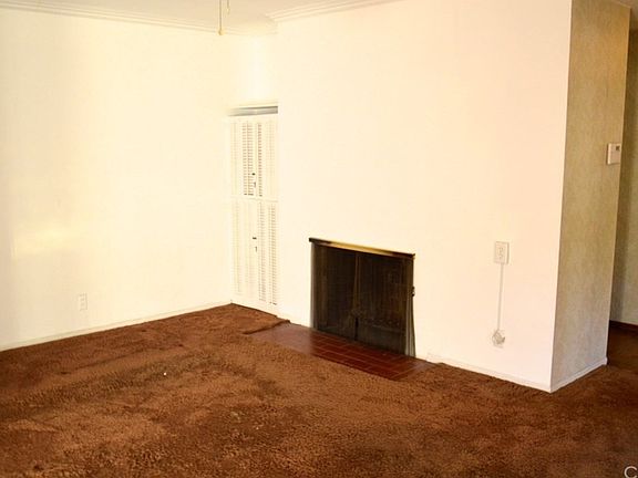 3rd image of 3152 N Naomi St