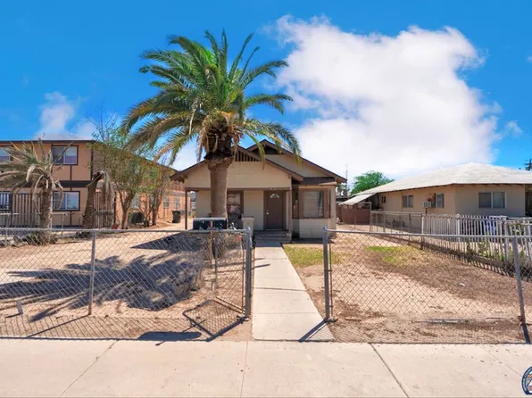 922 E 3rd St, Calexico, CA 92231