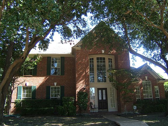 2nd image of 4652 Wales Dr