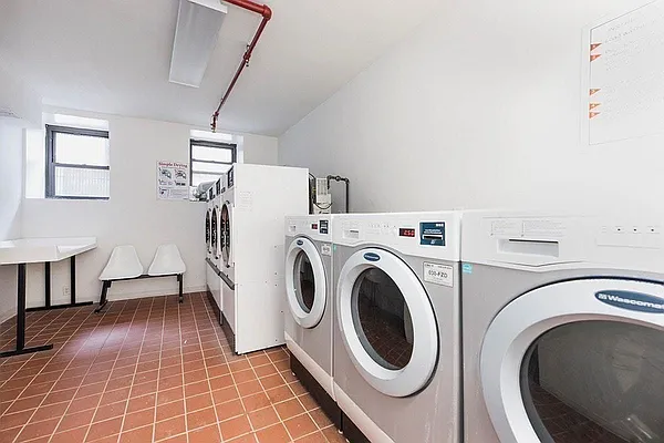 Rented by REAL New York | media 20