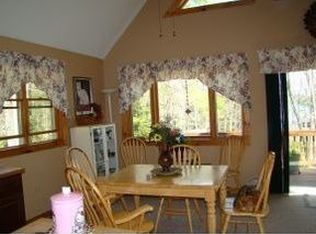 14 McLarren Dr, Northwood, NH 03261