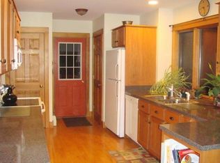 91 Goose Rocks Rd, Kennebunkport, ME 04046