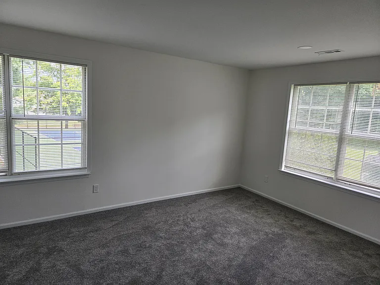 593 S Dove Rd #B — Photo 12