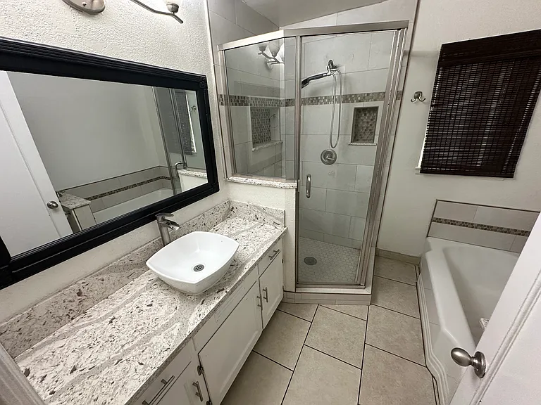 1314 W Weldon Ave #A — Photo 24