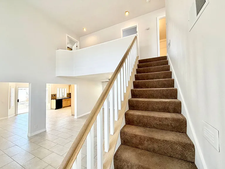 507 Lassa Way — Photo 15