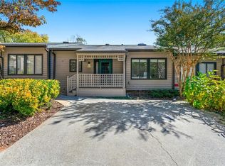 5045 Gardenia Cir, Marietta, GA 30068