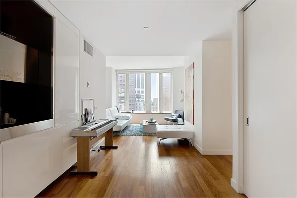 Rented by Douglas Elliman | media 28